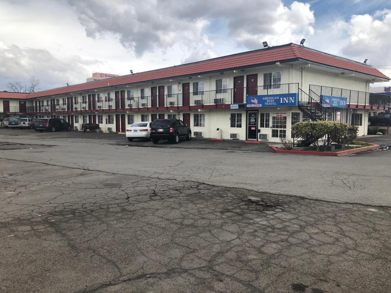 America'S Best Travel Inn リノ エクステリア 写真
